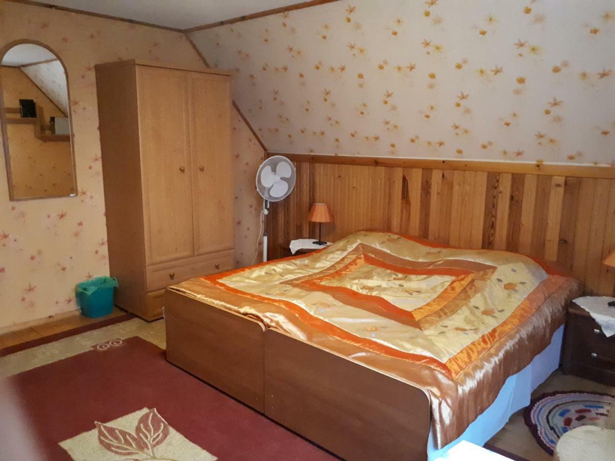 Olsik Apartment Bialowieza Luaran gambar